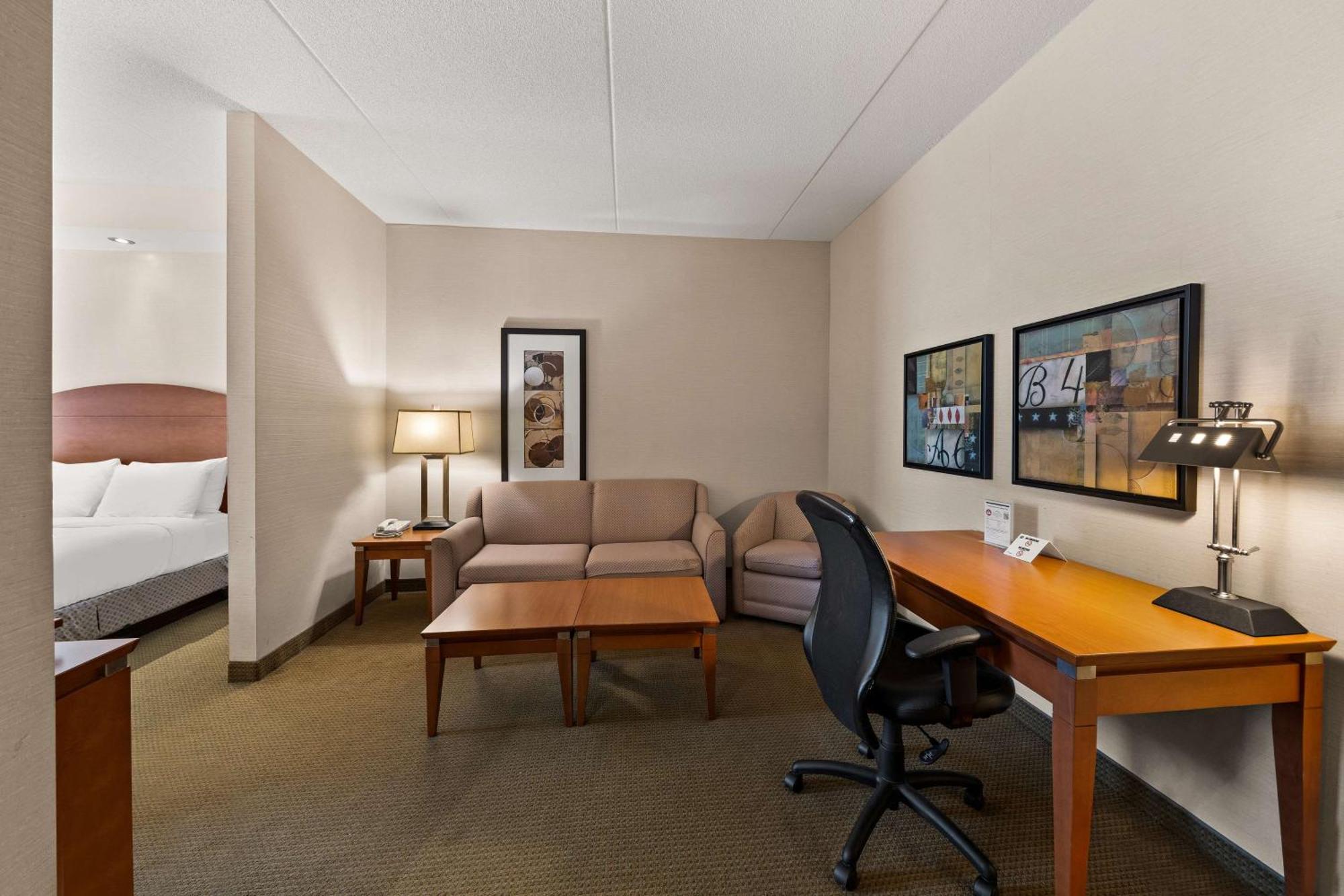 Best Western Plus Orangeville Inn&Suites Extérieur photo